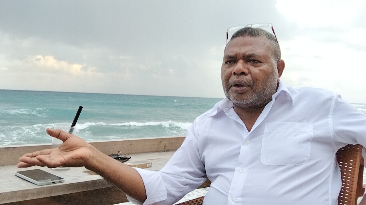 Dr. Hendrik Arwam, Akademisi Universitas Papua (Unipa) dan Peneliti Senior MPSI.