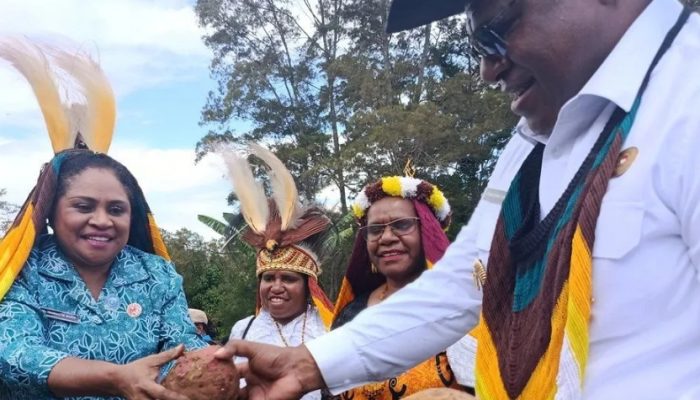 TP PKK Jayawijaya Dorong Pasar Bolakme Kembali Beroperasi
