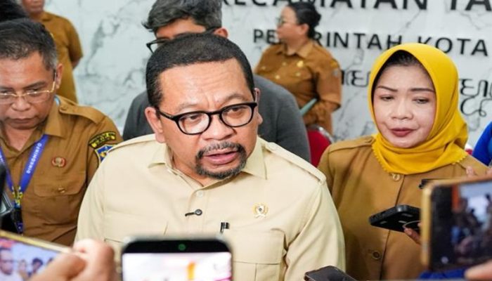 Qodari Tinjau Sekolah Rakyat Surabaya, Sebut Jadi Jalan Ubah Masa Depan Anak Kurang Mampu