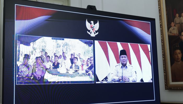 Prabowo Resmikan Ribuan Jembatan dan Sumber Air, Tegaskan Bakti TNI-Polri untuk Rakyat