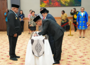 Gubernur Papua Lantik 2 Direksi Baru Bank Papua